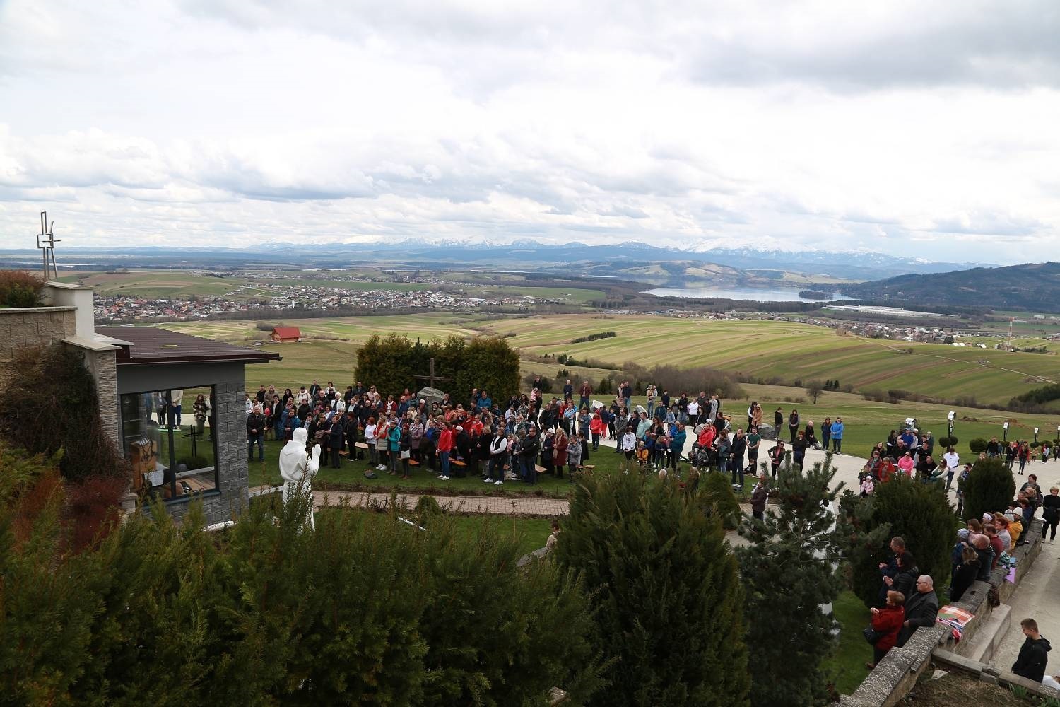 Nedeľa Božieho milosrdenstva - Grapa - 16.4.2023